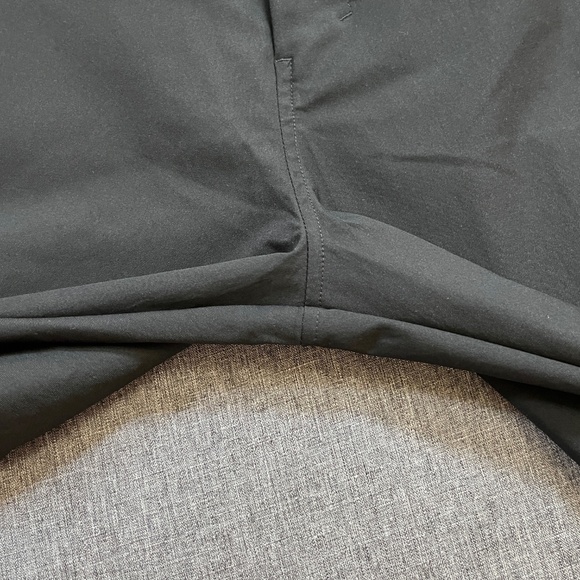 Lululemon Slim Tapered Twill Trouser Pants - Men's Size 35*30 - Black - Picture 10 of 11